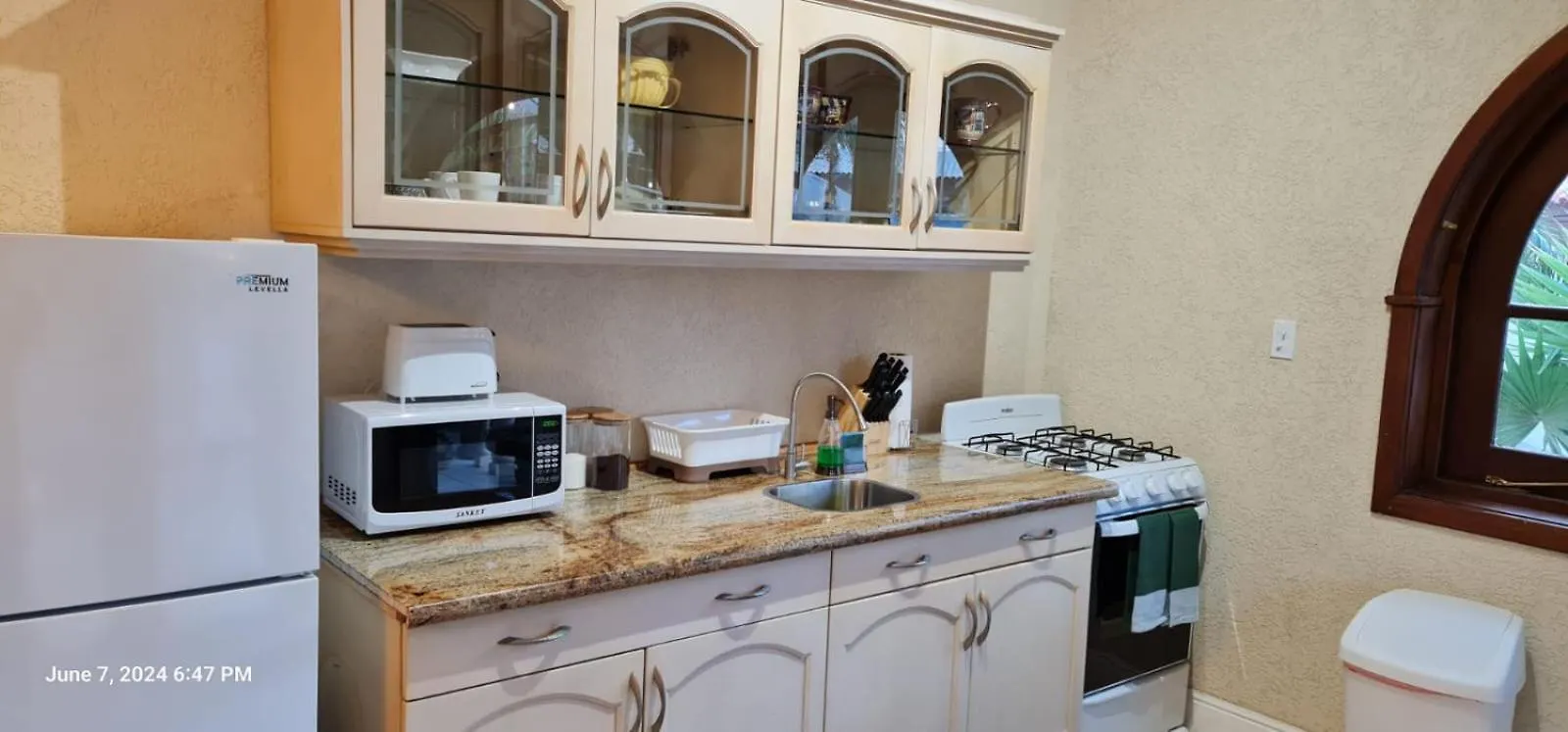 פאלם ביץ' Sandpiper Beach Apartments 0*, פאלם ביץ'